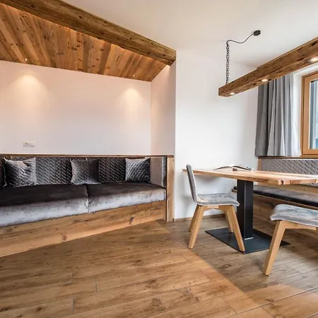Forchnerhof 1 Apartment Terento